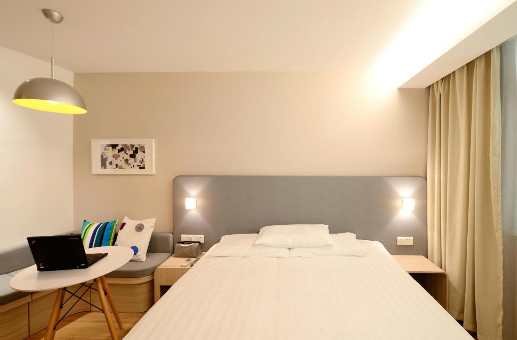 Hotel Luxe Manor Near Delhi Airport Nowe Delhi Zewnętrze zdjęcie